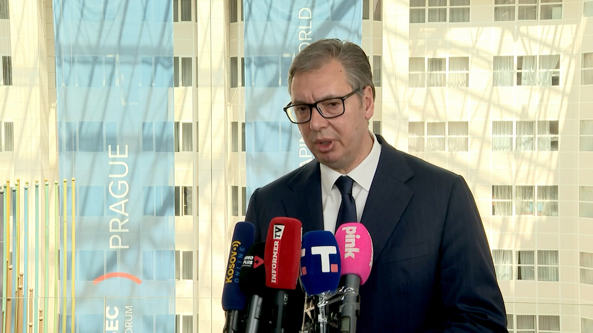 Ceska, Prag, Aleksandar Vucic predsednik Republike Srbije, nastavicemo da radimo na ocuvanju naseg teritorijalnog integriteta u borbi protiv mocnih protivnika Ceska, Prag, Aleksandar Vucic predsednik Republike Srbije, nastavicemo da radimo na ocuvanju naseg teritorijalnog integriteta u borbi protiv mocnih protivnika